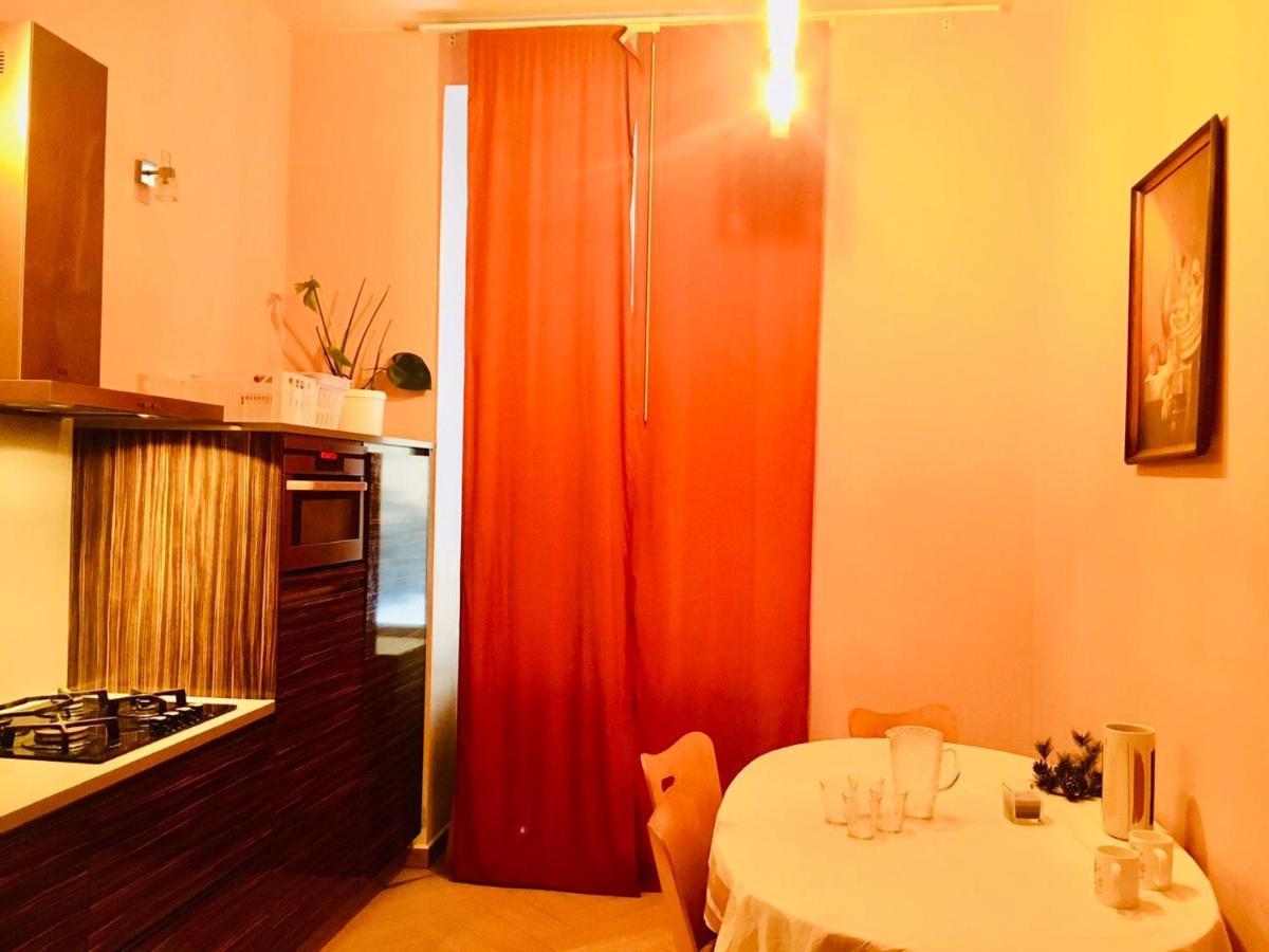In Praha 2 Square Aparthotel