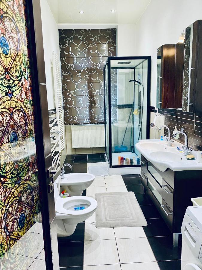 Aparthotel In 2 Square Praga